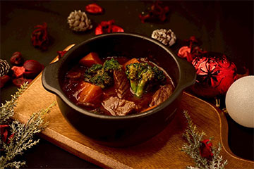 和牛ビーフシチュー