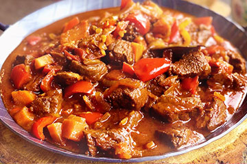 ベルリン グヤーシュ