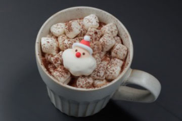 マシュマロサンタさんのふわふわマシュマロココア